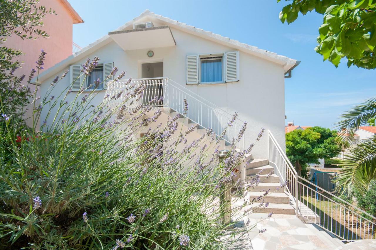 Ferienwohnung Modern Duće Exterior foto
